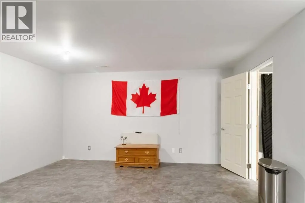 172 Fireweed Crescent