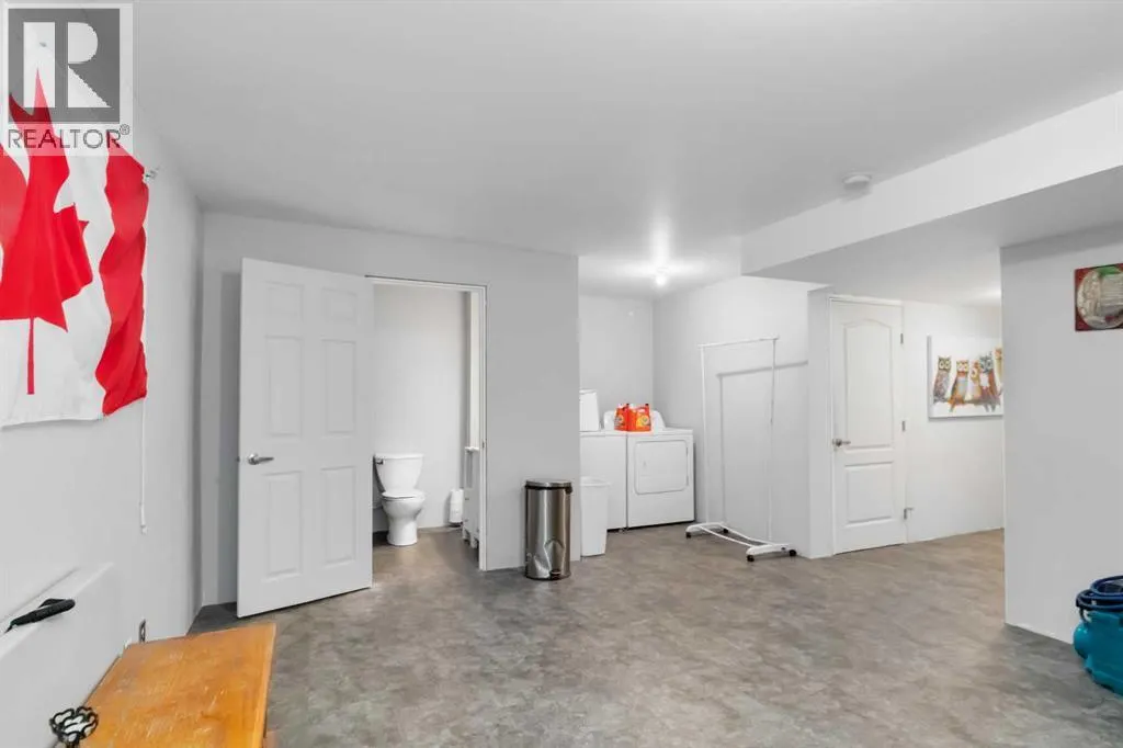 172 Fireweed Crescent