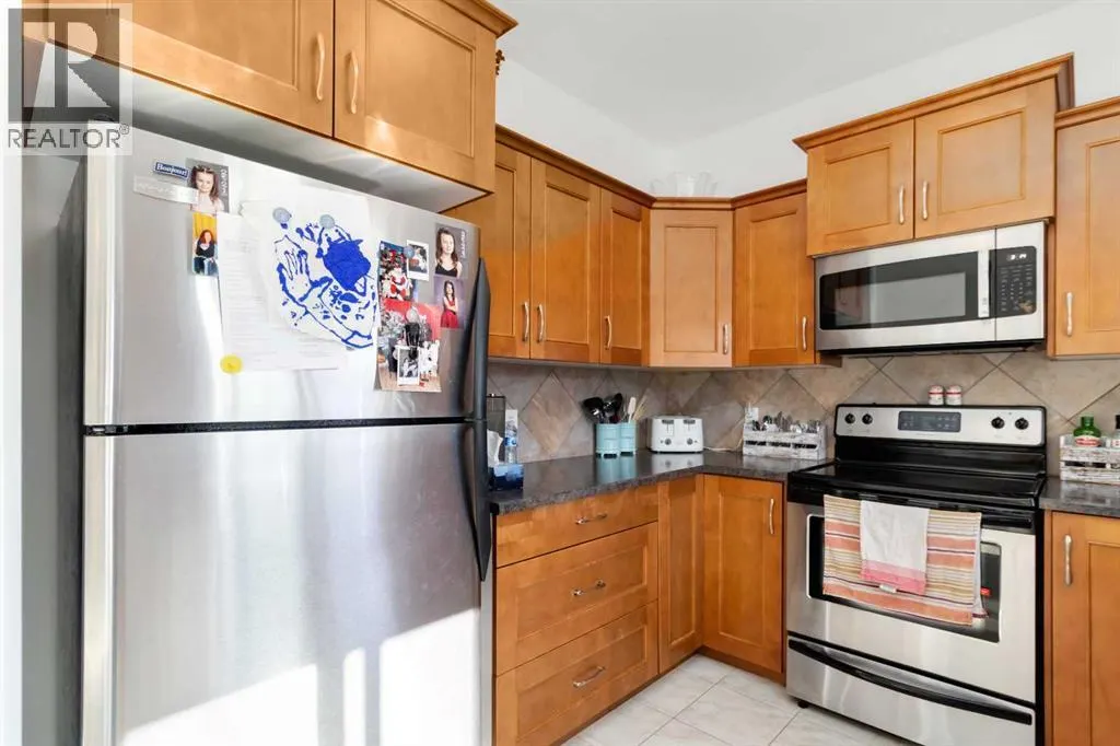 172 Fireweed Crescent