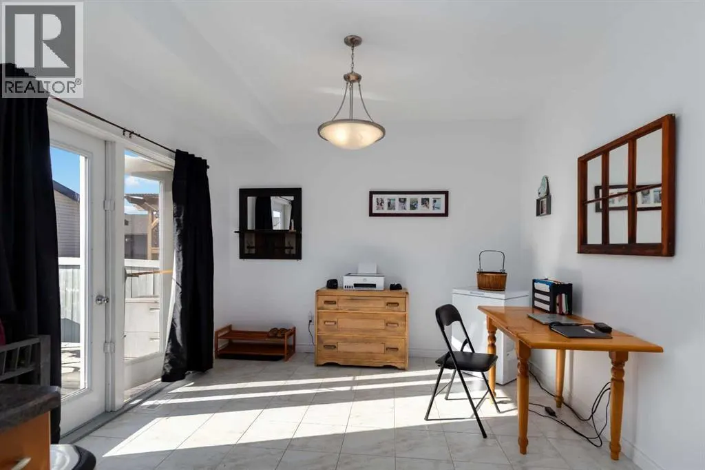 172 Fireweed Crescent