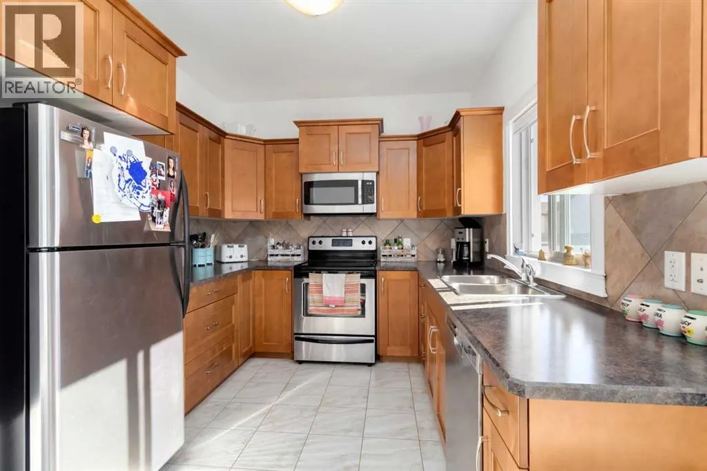 172 Fireweed Crescent
