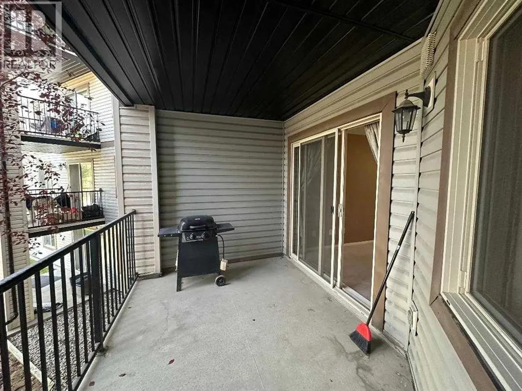 1220, 8 Bridlecrest Drive SW