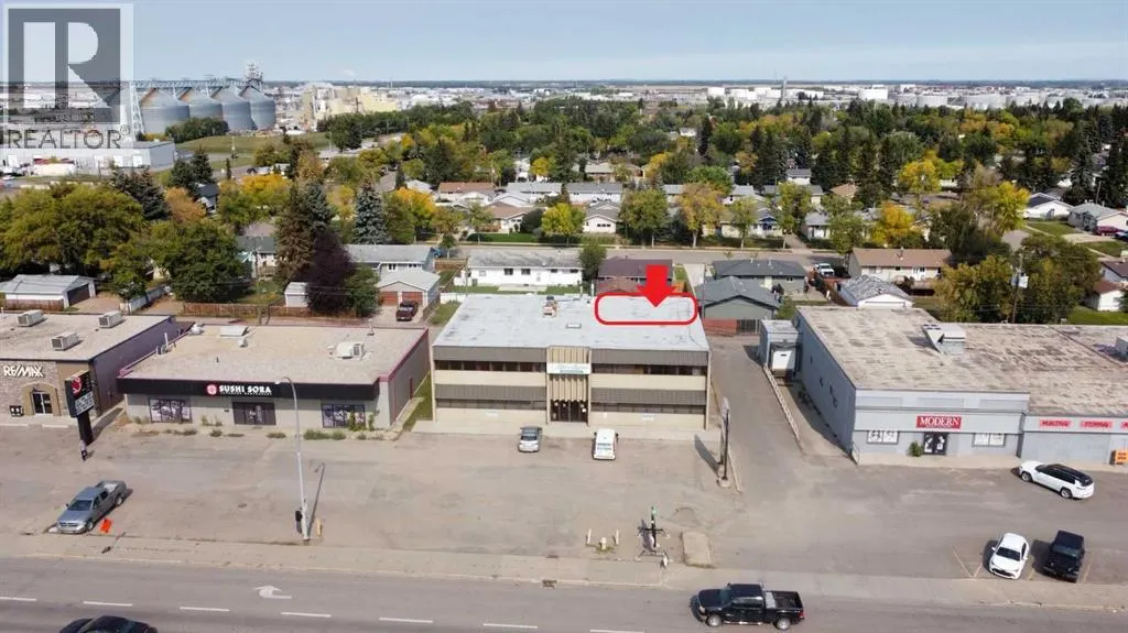 Top Floor - NORTH EAST PT, 5720 44 Street