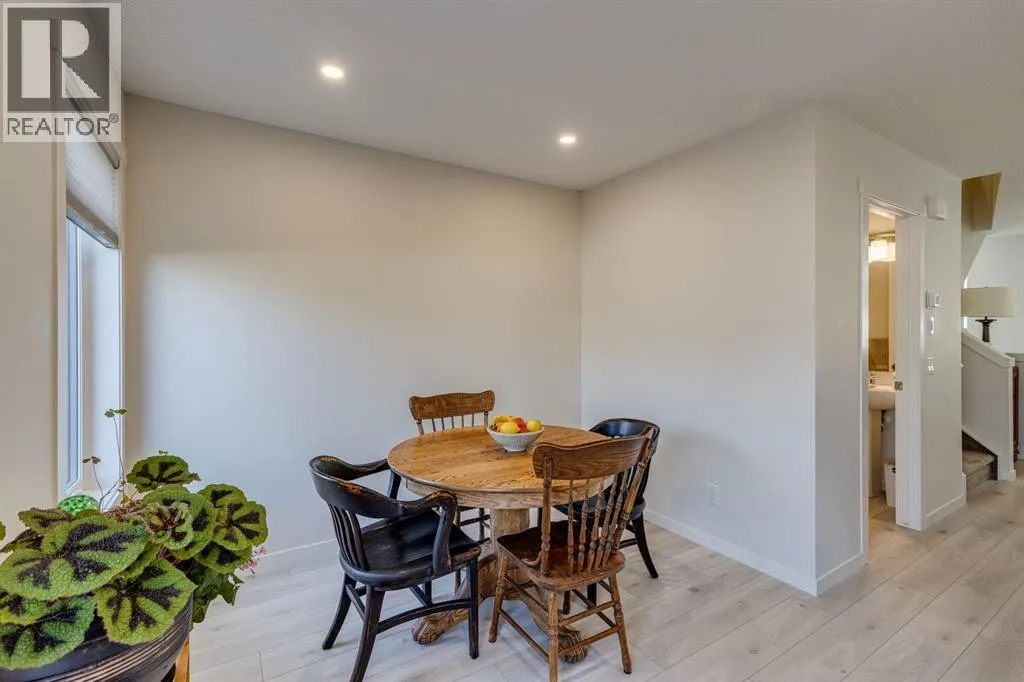 174 Chinook Gate Boulevard SW