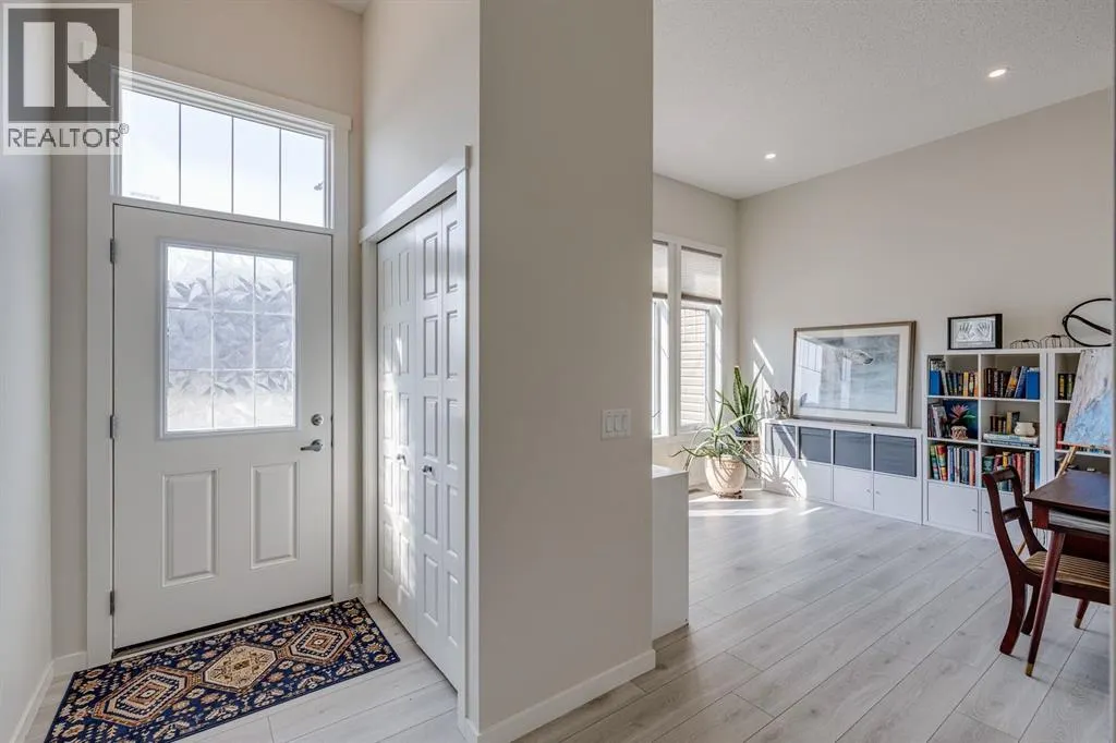 174 Chinook Gate Boulevard SW