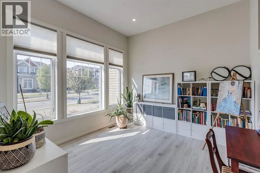 174 Chinook Gate Boulevard SW