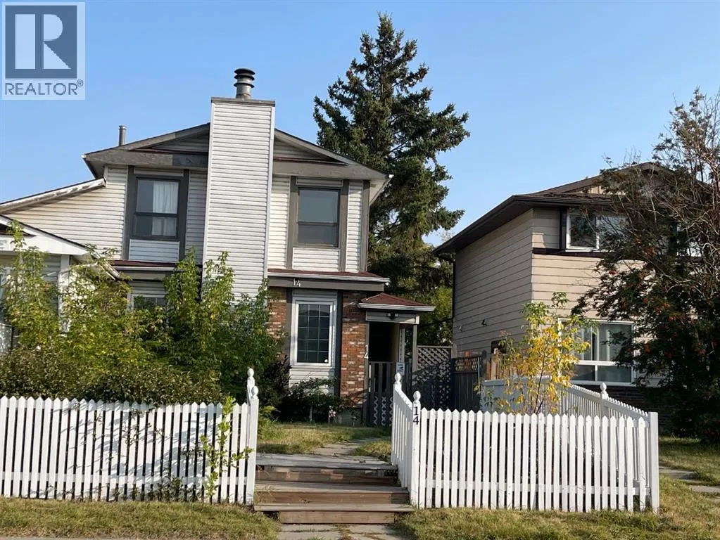 14 Whitman Close NE