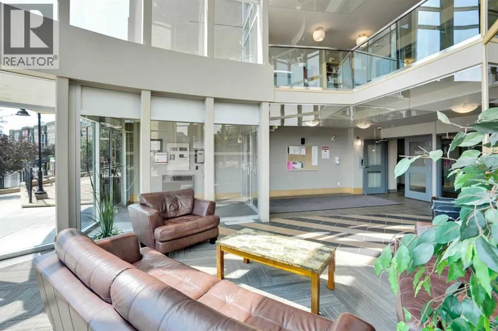 3305, 11811 Lake Fraser Drive SE