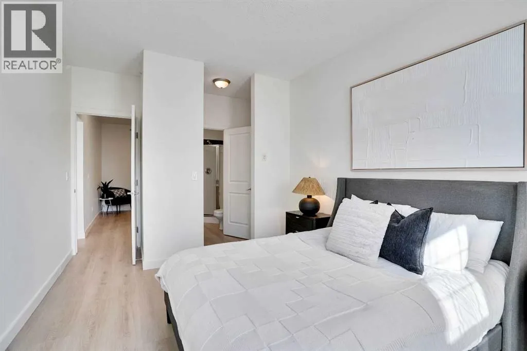 3305, 11811 Lake Fraser Drive SE