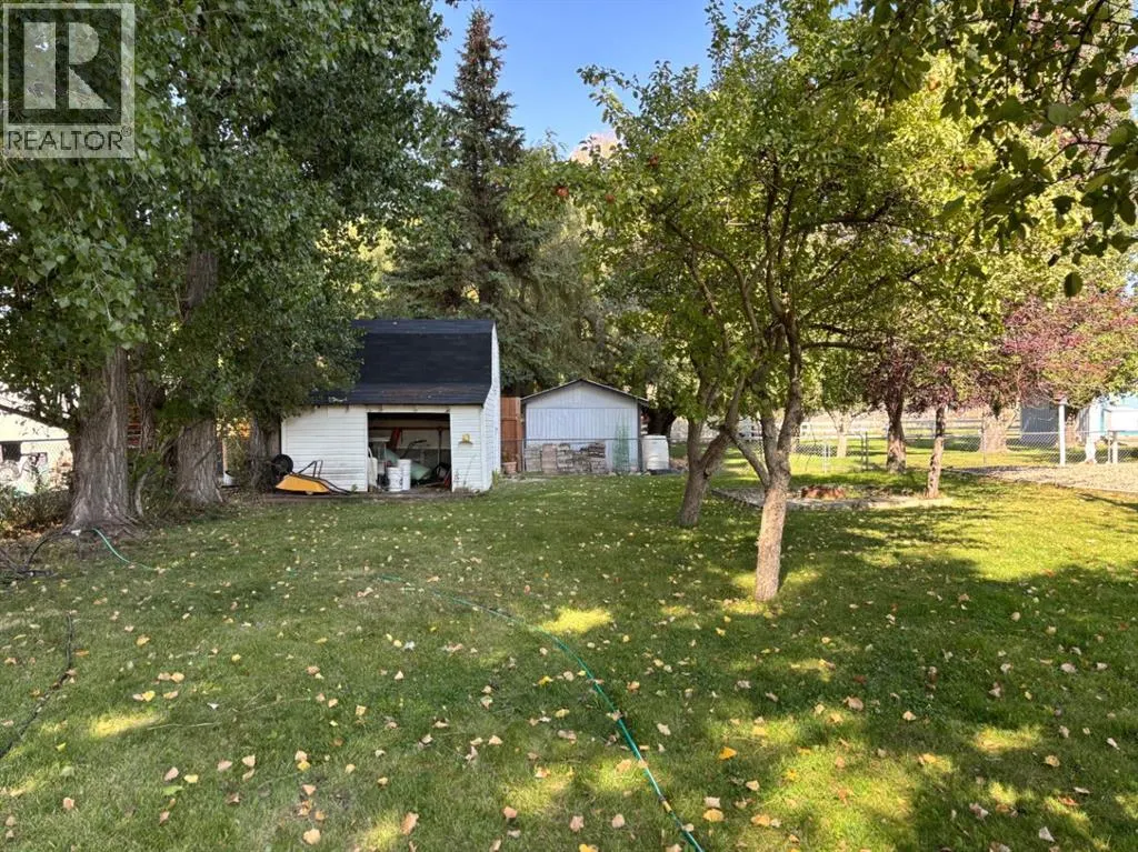 253 W 4 Avenue S