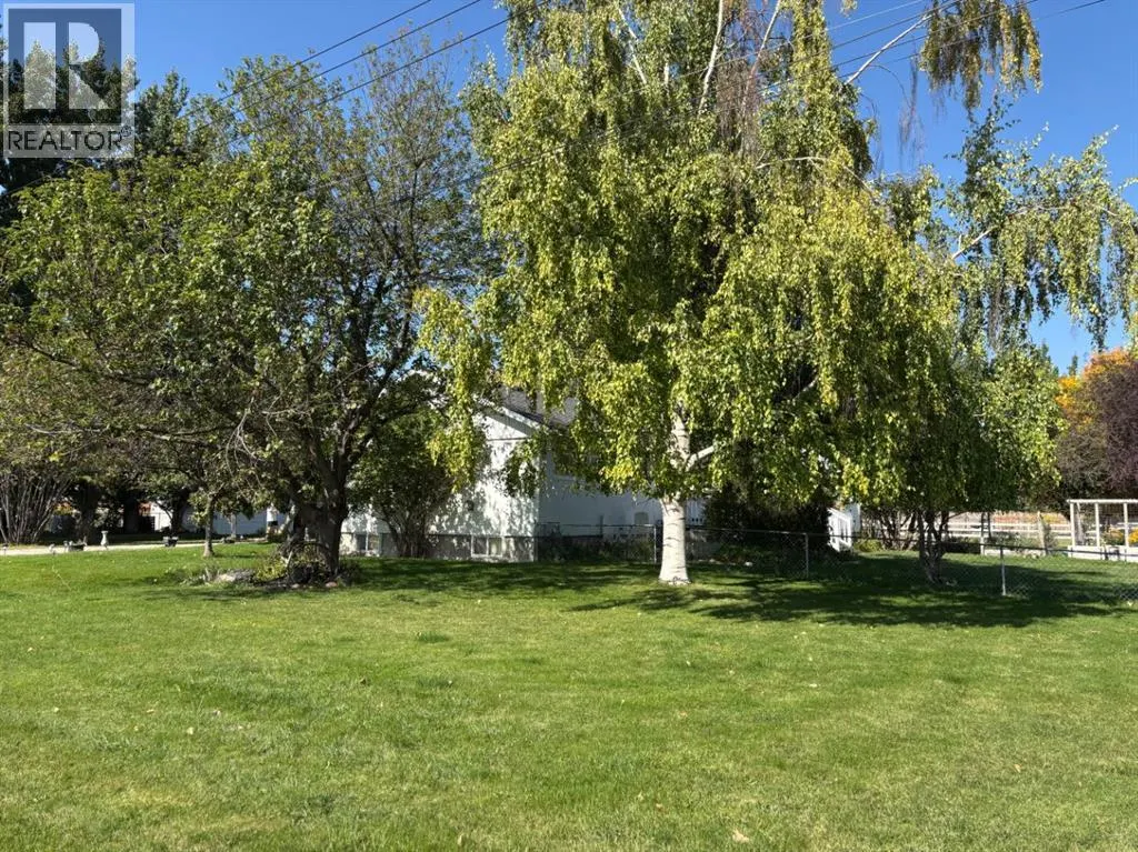 253 W 4 Avenue S