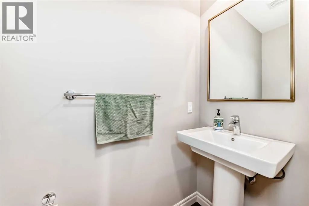 95 Marquis Crescent SE