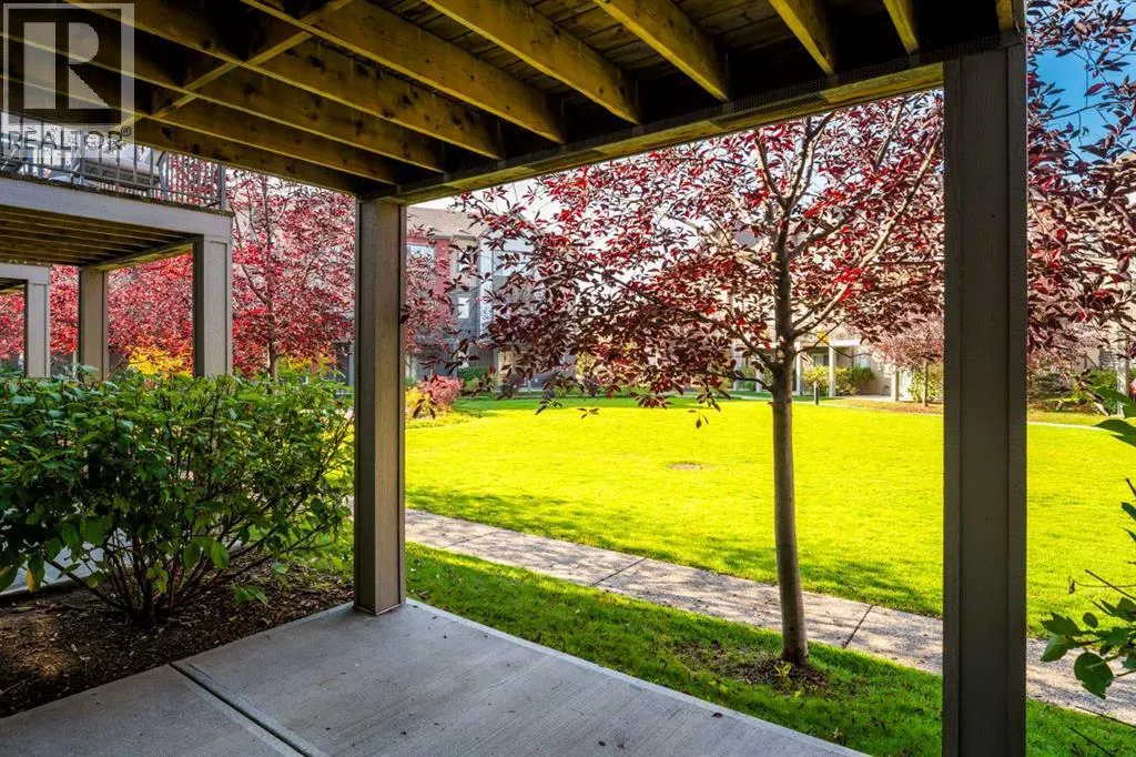107 Copperpond Villas SE