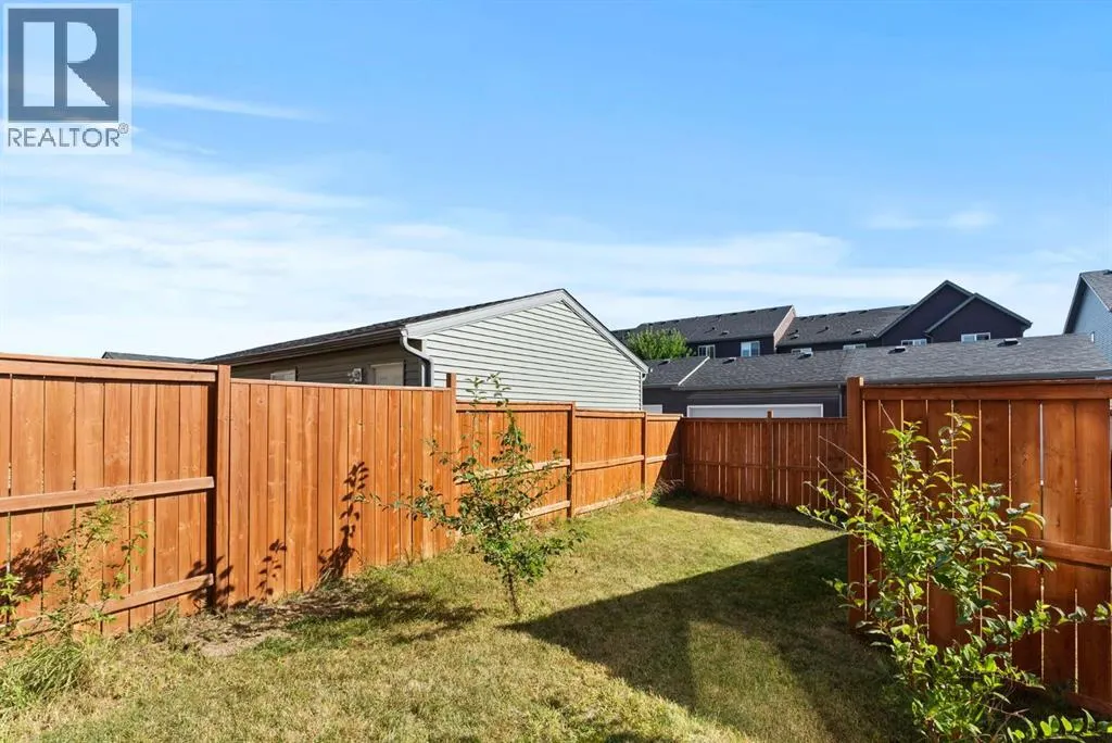 187 Savanna Parade NE