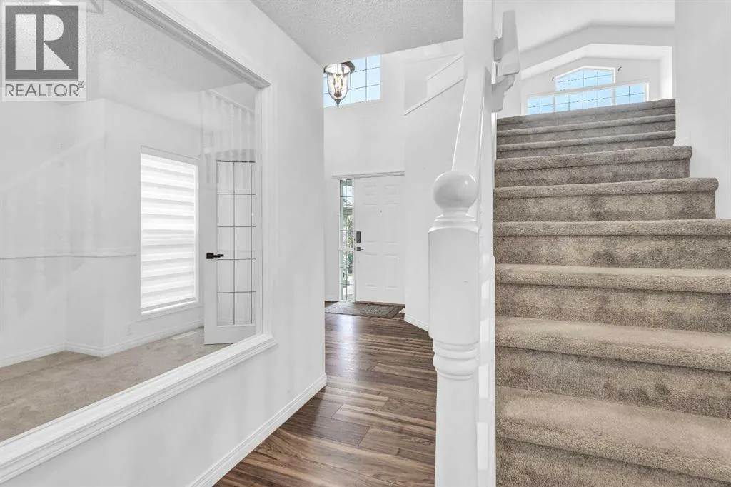 331 Springbank Place SW