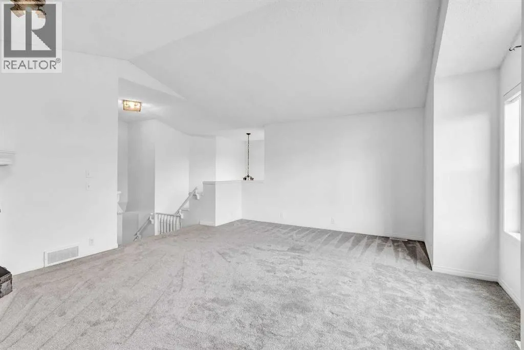 331 Springbank Place SW