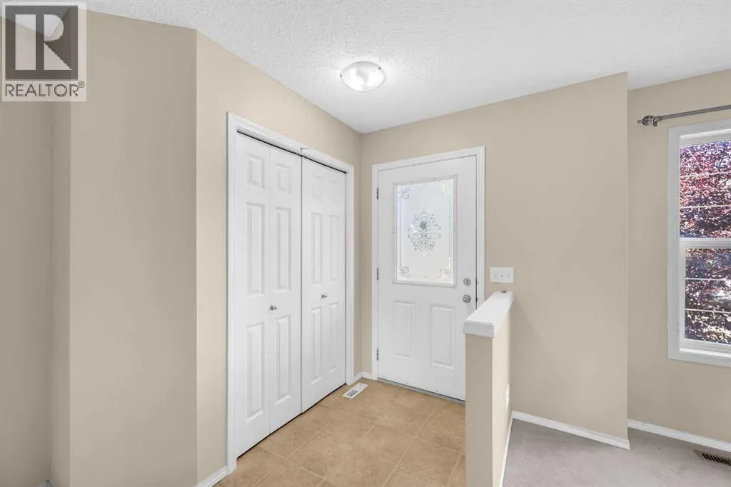 5 Saddlebrook Common NE