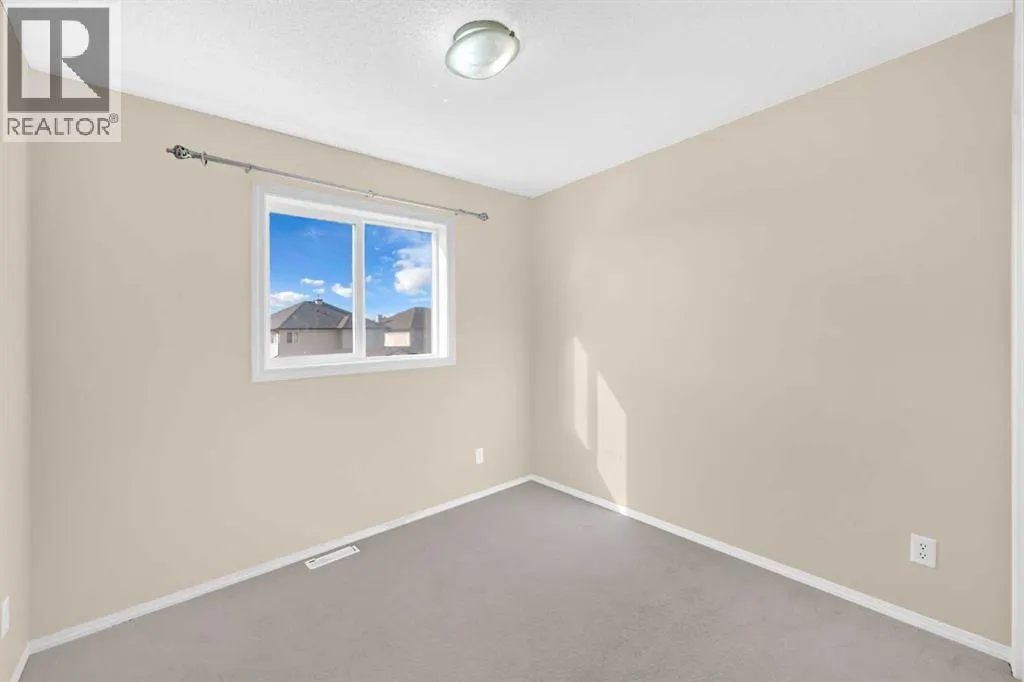 5 Saddlebrook Common NE