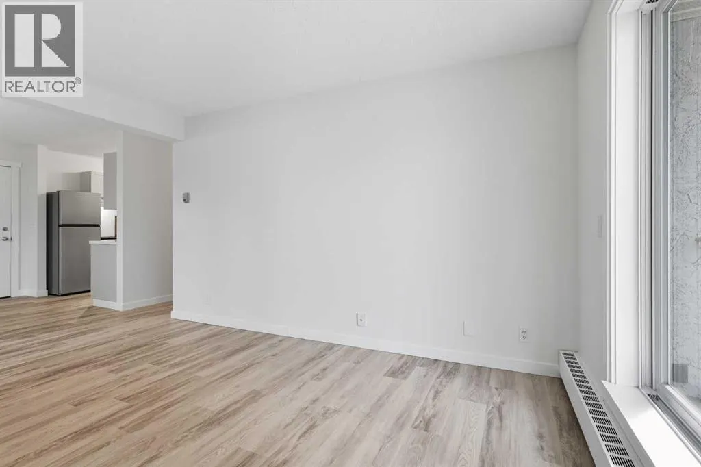 302A, 5601 Dalton Drive NW