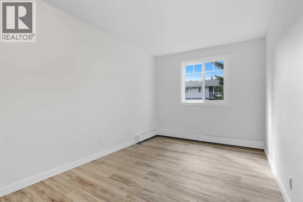 302A, 5601 Dalton Drive NW