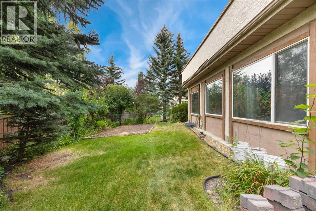 16 Arbour Estates View NW