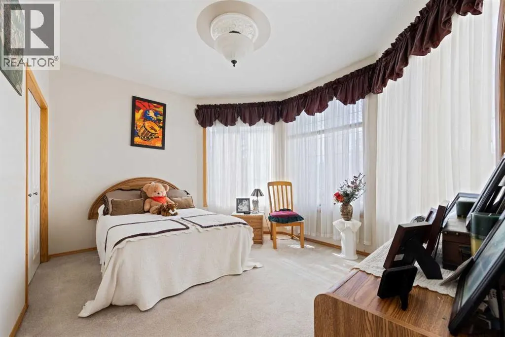 16 Arbour Estates View NW