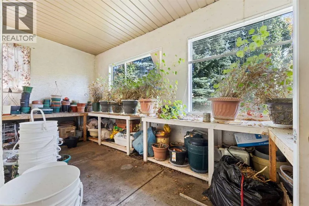 16 Arbour Estates View NW