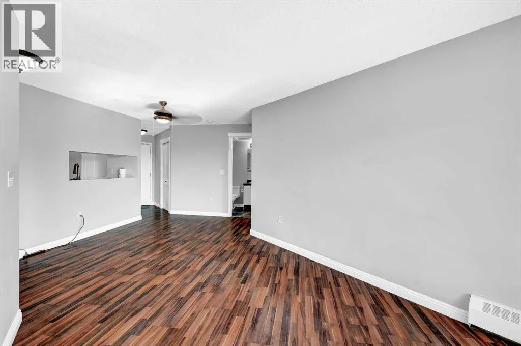 309, 10 Dover Point SE