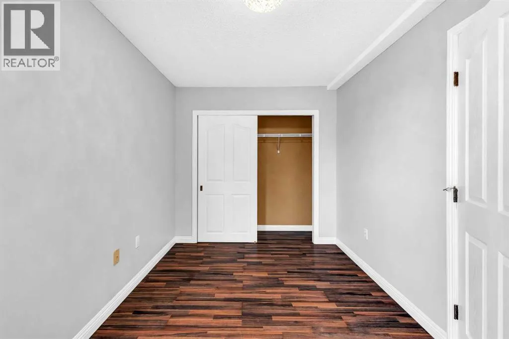 309, 10 Dover Point SE