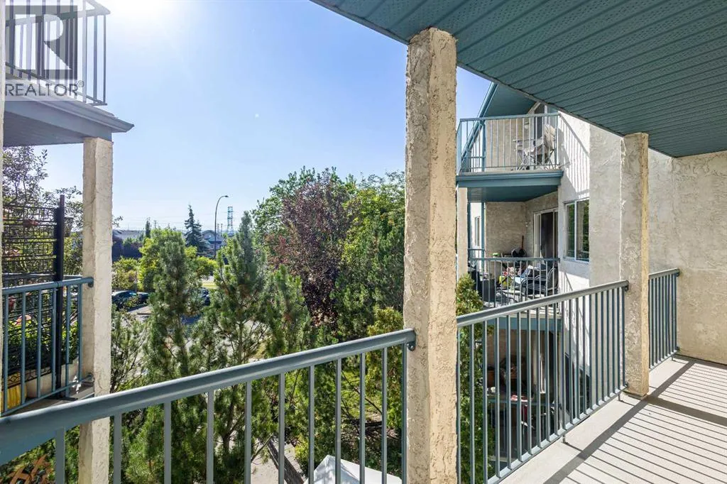 309, 10 Dover Point SE