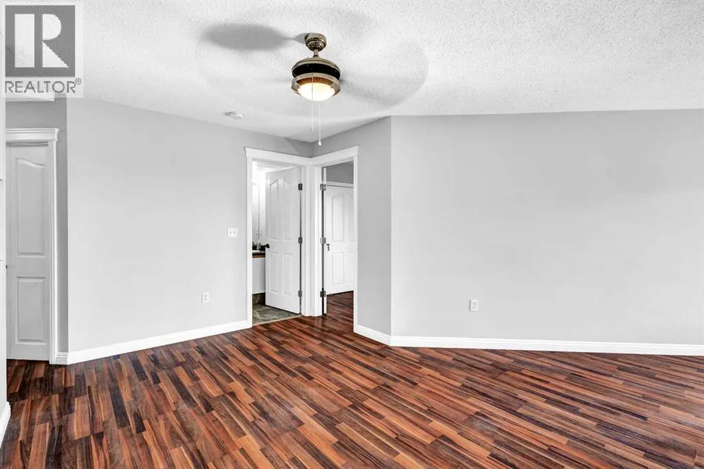 309, 10 Dover Point SE
