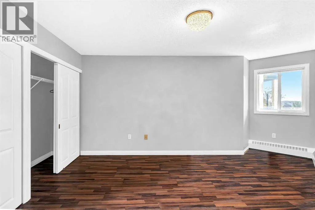 309, 10 Dover Point SE