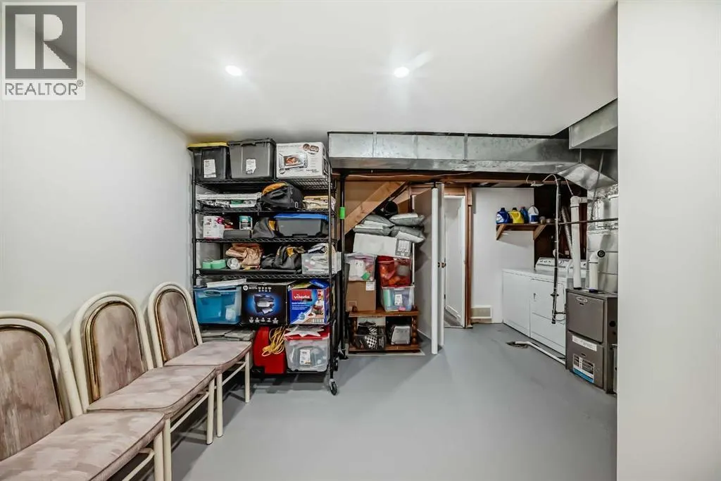 83 Castlebrook Way NE