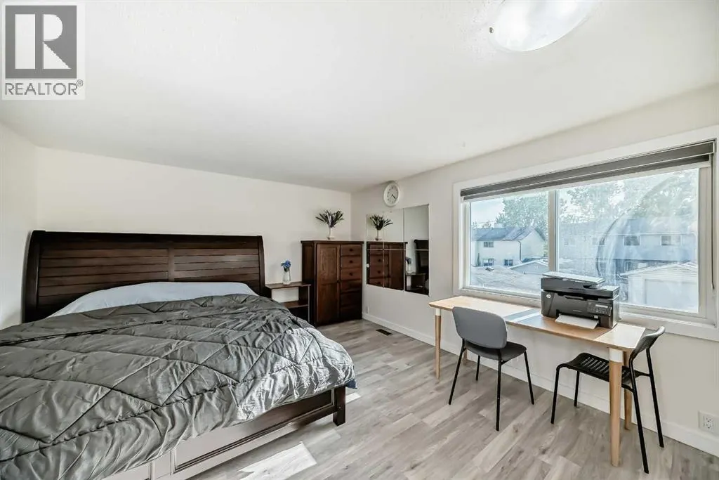 83 Castlebrook Way NE