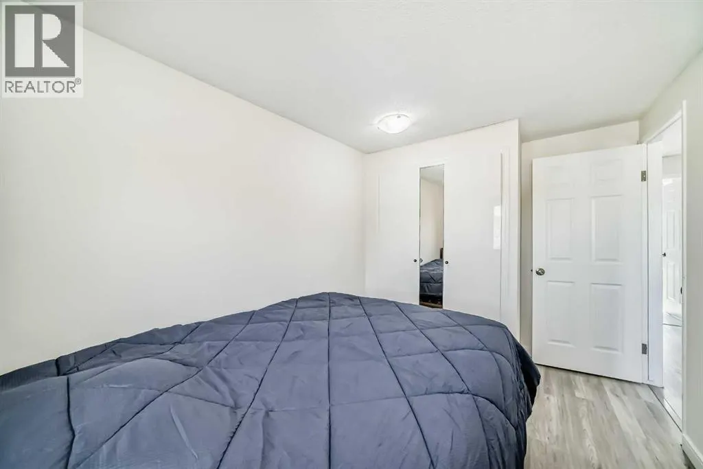 83 Castlebrook Way NE