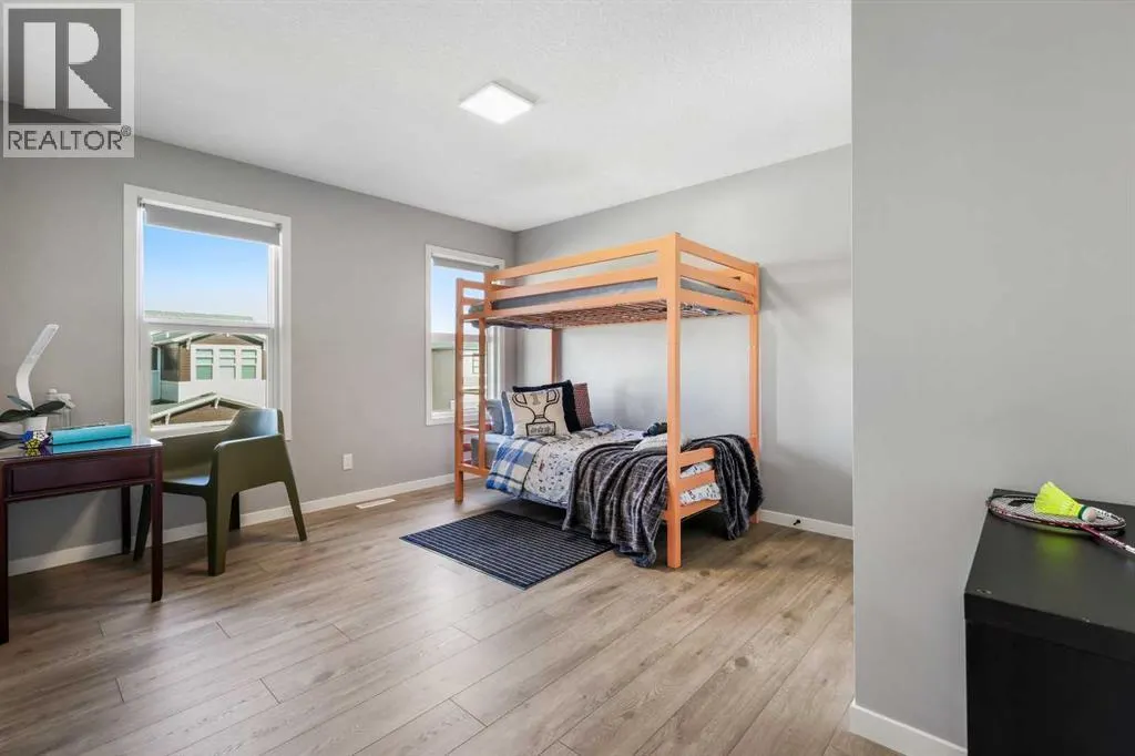 48 Seton Rise SE