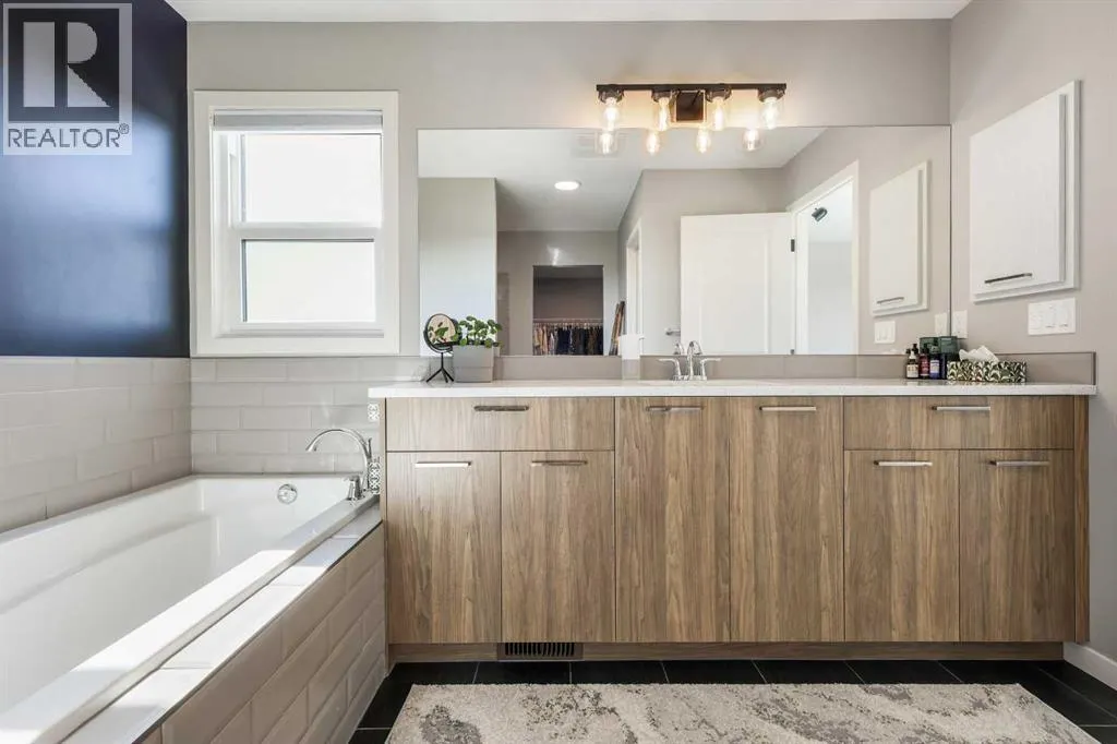48 Seton Rise SE