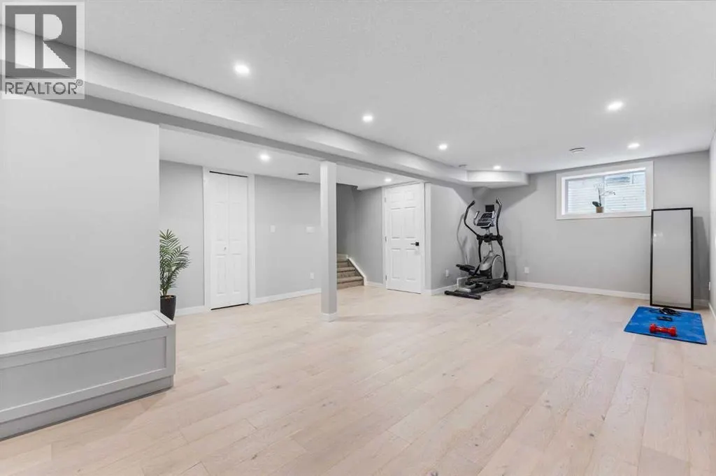 260 West Creek Circle