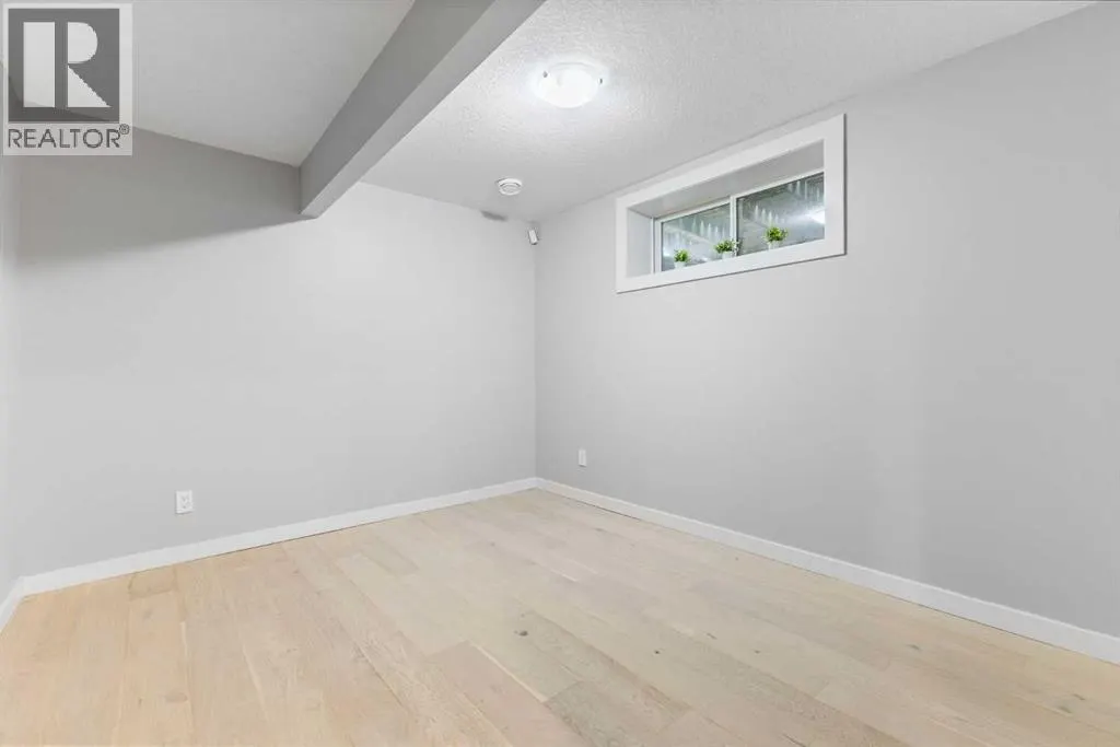260 West Creek Circle