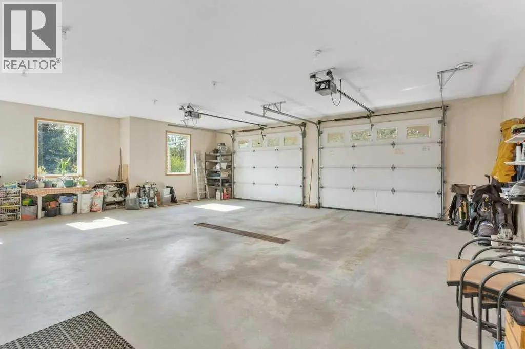 33016 Township Road 424A