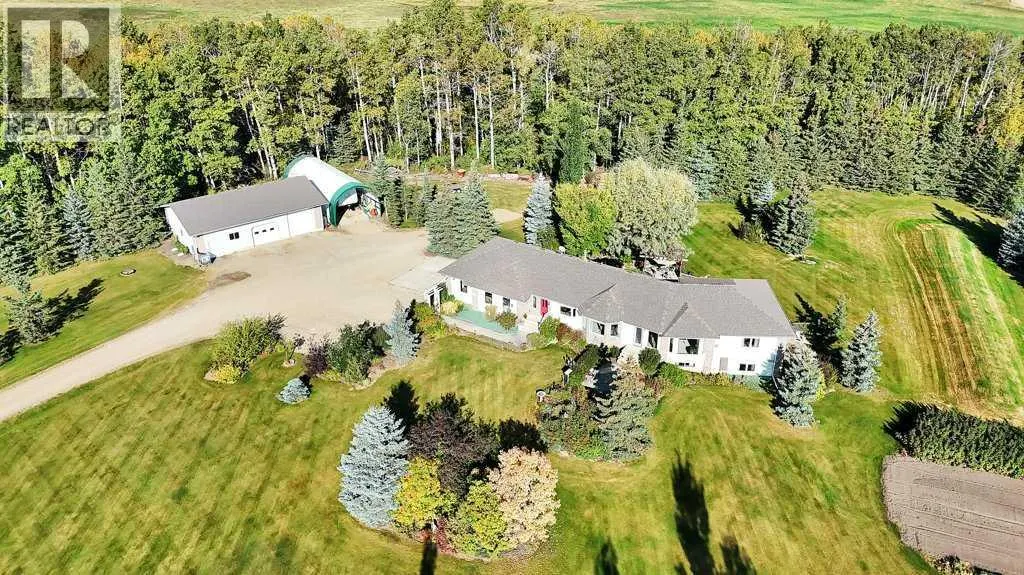 33016 Township Road 424A