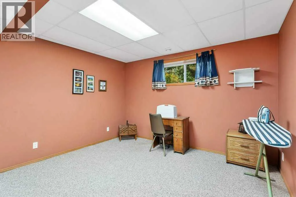 33016 Township Road 424A