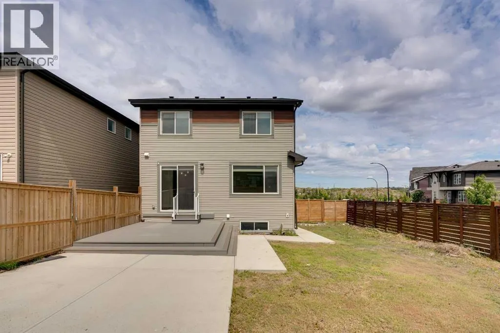 274 Howse Drive NE