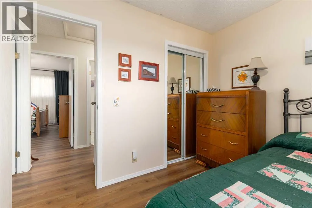 23 Whitlock Close NE