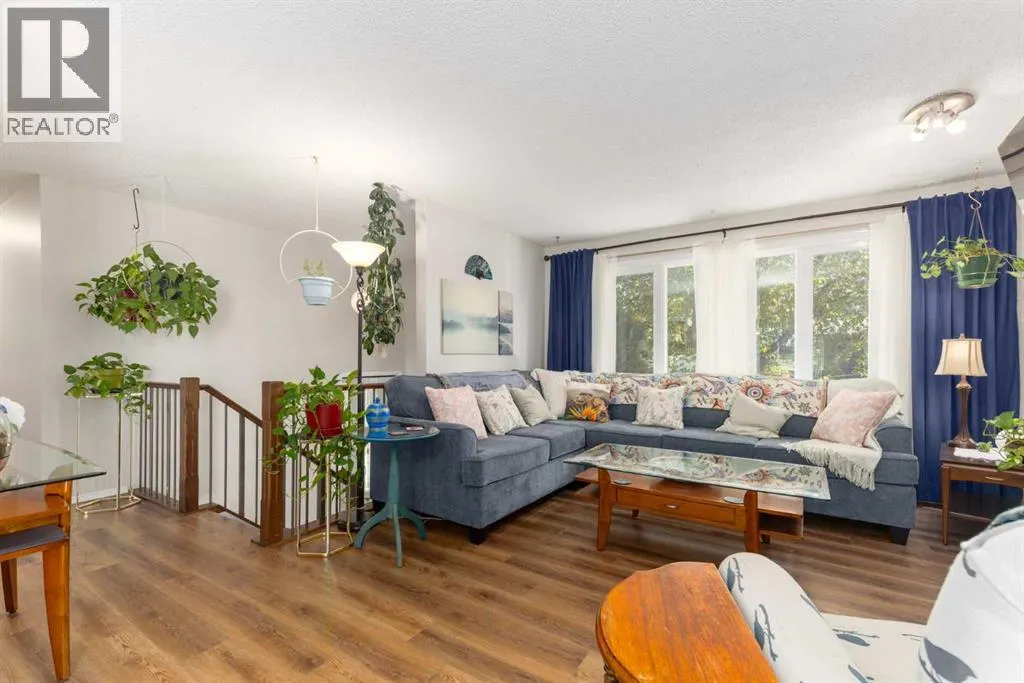 23 Whitlock Close NE