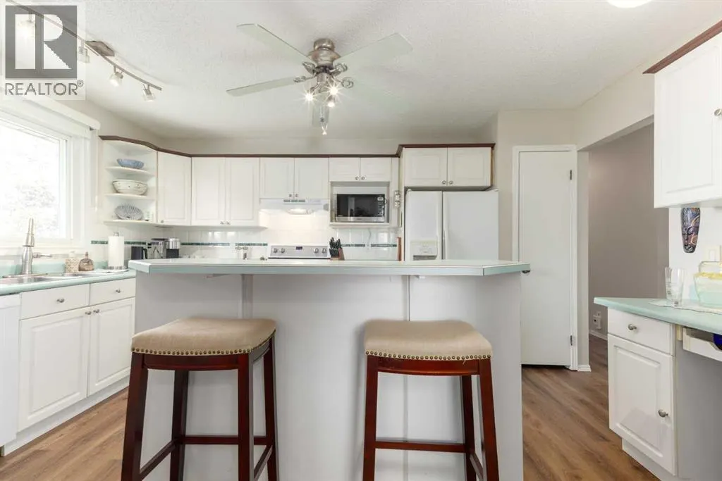 23 Whitlock Close NE
