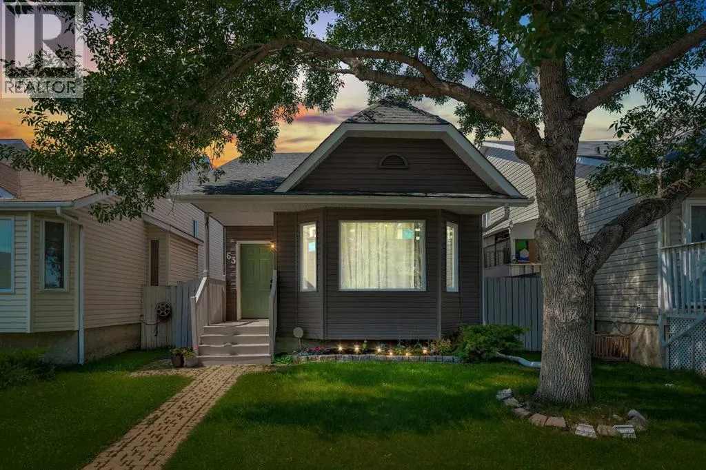 63 Erin Green Way SE