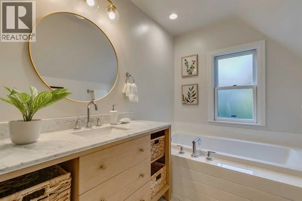 2409 Carleton Street SW