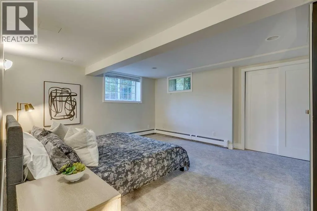 2409 Carleton Street SW