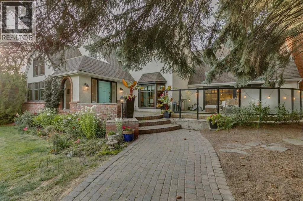 2409 Carleton Street SW
